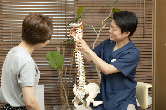 カイロ、鍼灸、加圧トレーニングなど多角的にアプローチ！